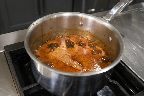 Image of Bring to a simmer and simmer for 5 minutes.