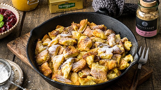 Image of Fluffy Kaiserschmarrn with hot cherries