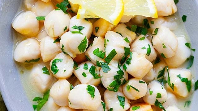 Image of Lemon Butter Sauteed Scallops