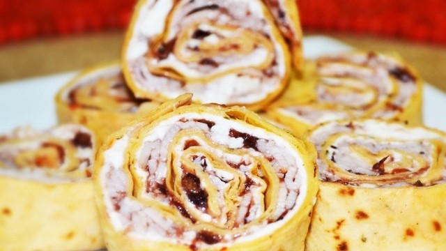 Image of Red Pepper Tortilla Roll-ups