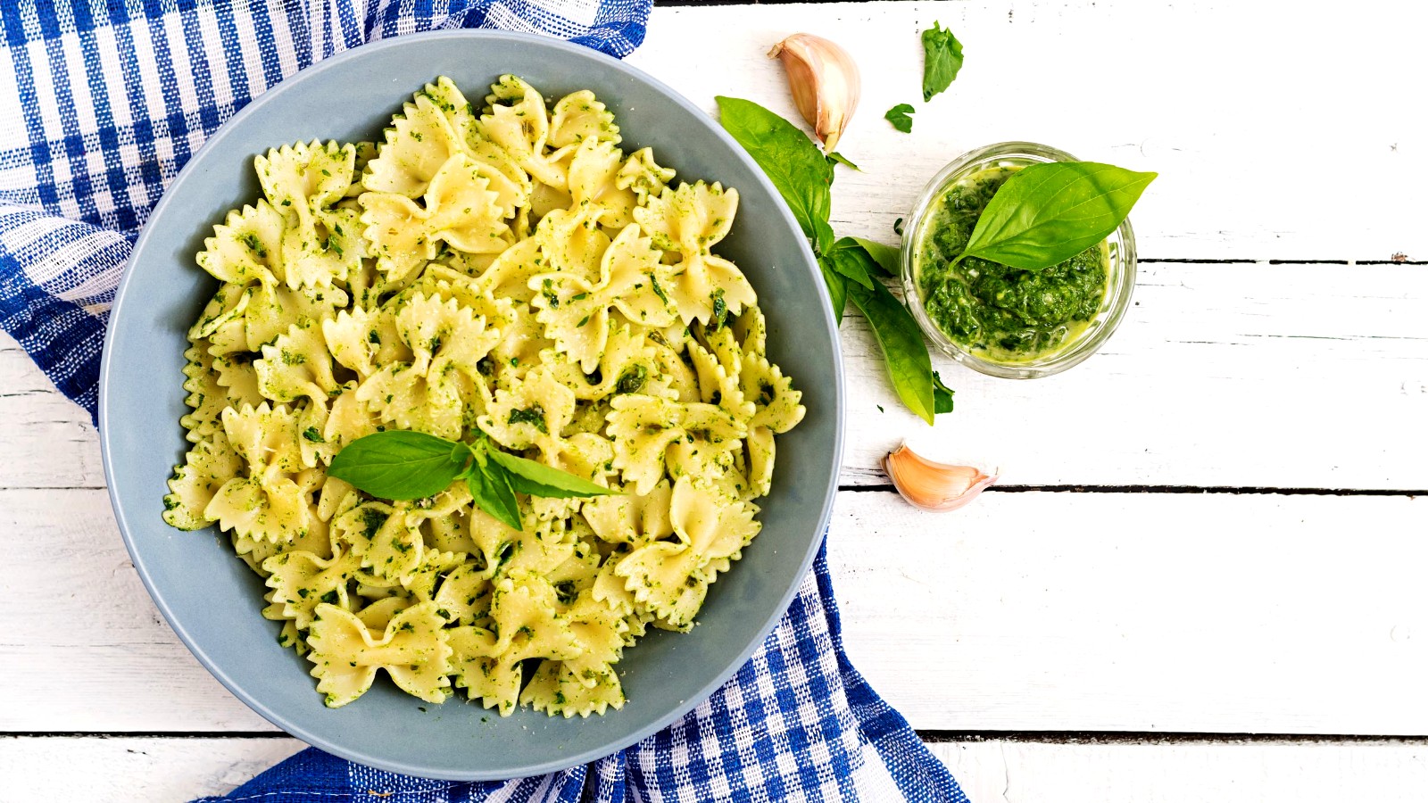 Image of Pesto Pasta with Pine Nuts