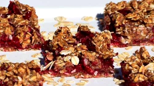 Image of Vegan Oil-Free Raspberry Oatmeal Bars