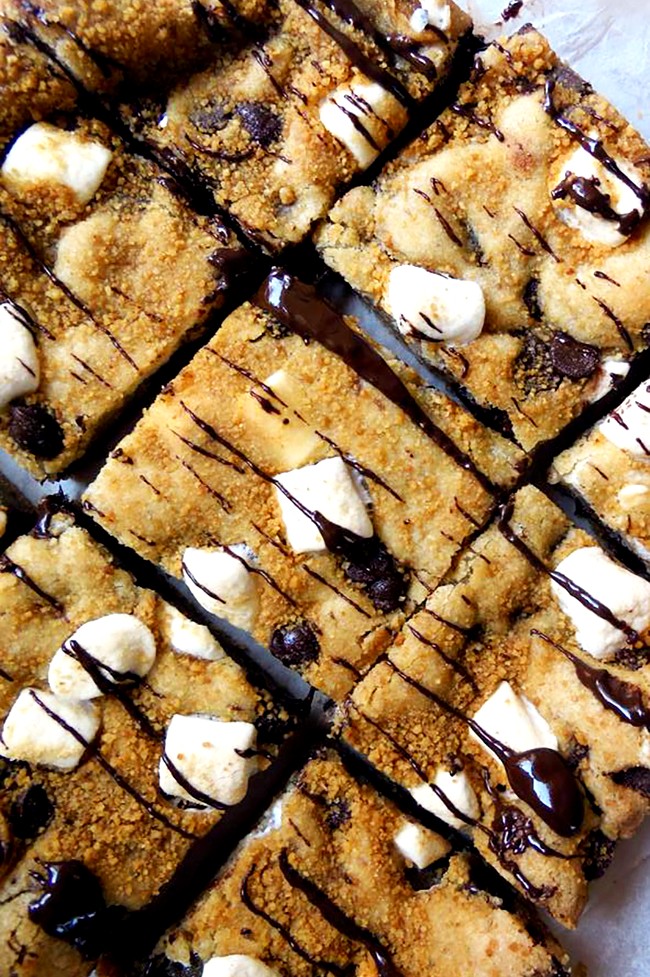 Image of Perfect Chocolate Chip Cookie S'mores Bars