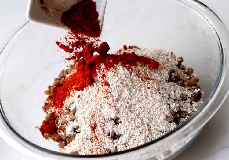 Image of 2. Agregar a las lentejas: la avena, el pimentón, el...