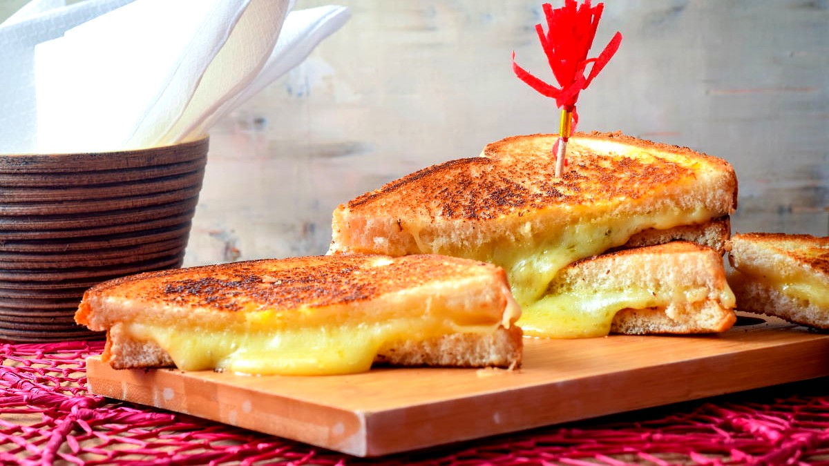 Image of Air Fried Grilled Cheese Sandwich