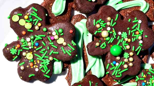 Image of Chocolate Thin Mint Cookies