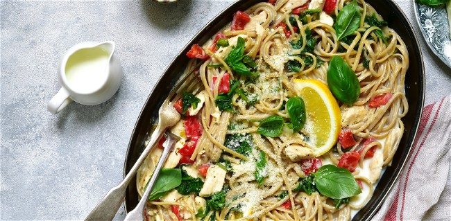 Image of Spinach, Tomato & Chicken Pasta