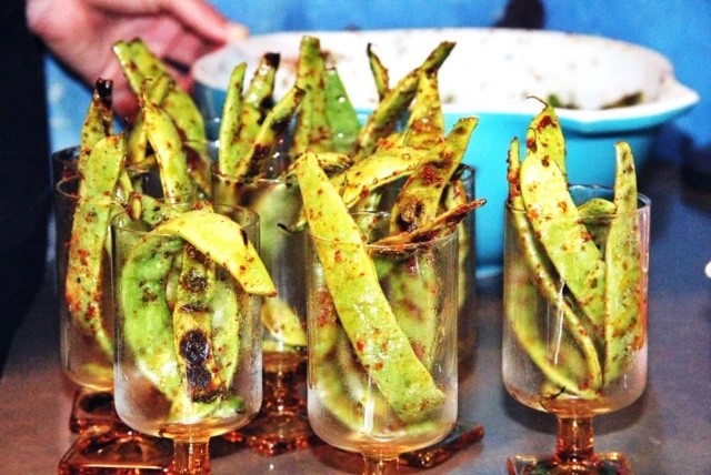 Image of Grilled Comapeño Romano Beans