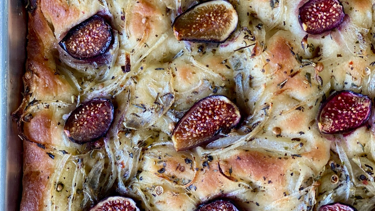 https://images.getrecipekit.com/20210906192554-fig-focaccia.jpeg?aspect_ratio=16:9&quality=90&