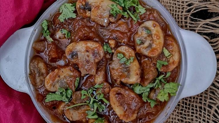 Image of Kadai Mushroom Curry Recipe