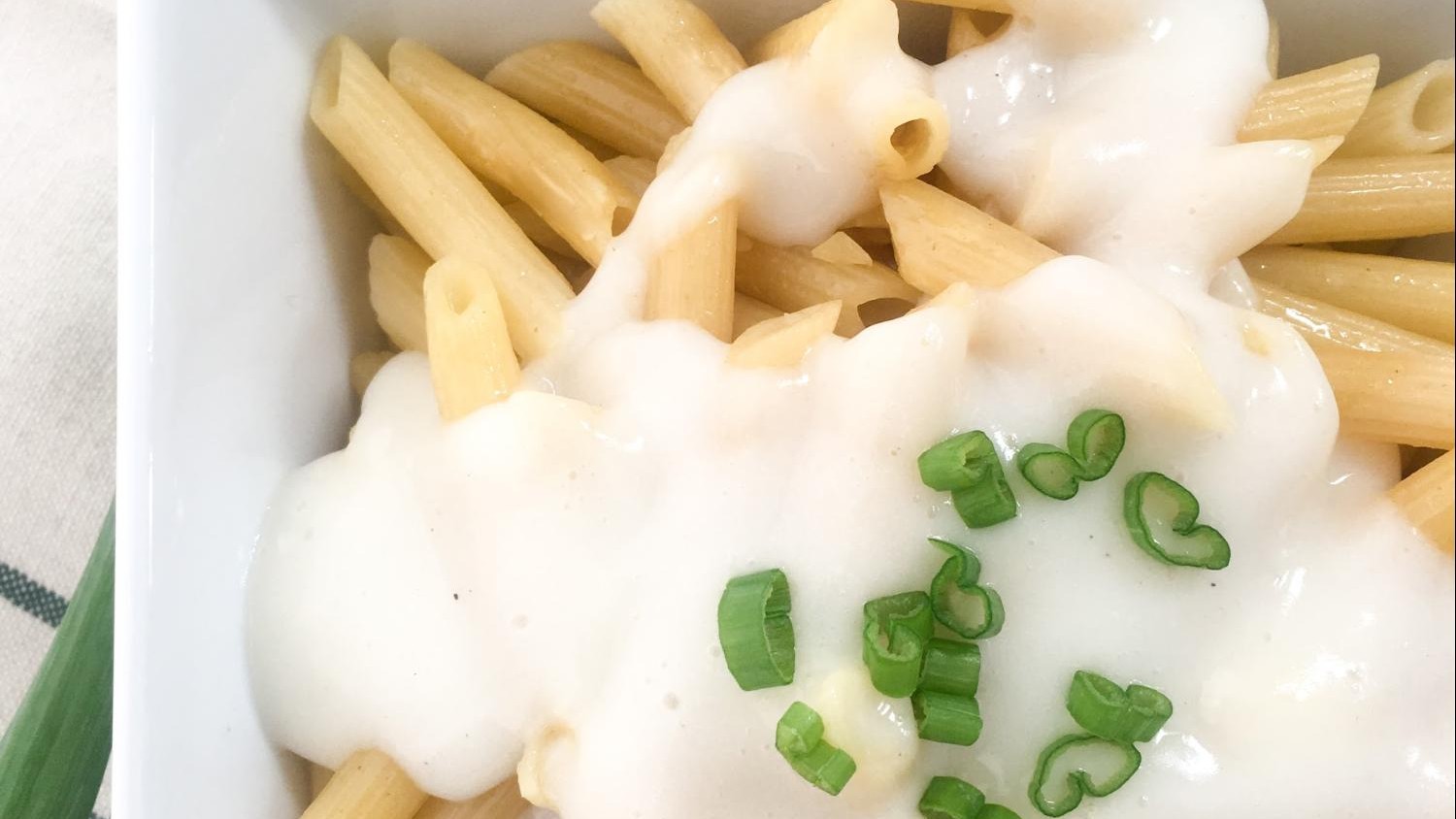 Image of Vegan Cheddar Flavor Sauce