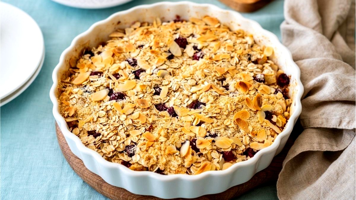 Image of Pear, Apple and Cranberry Crisp