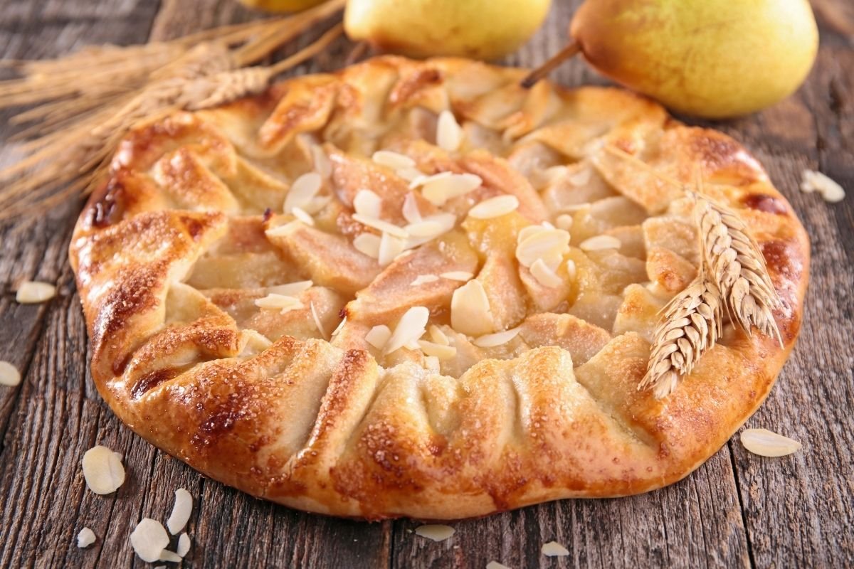 Pear and Almond Crostata - Mandelin