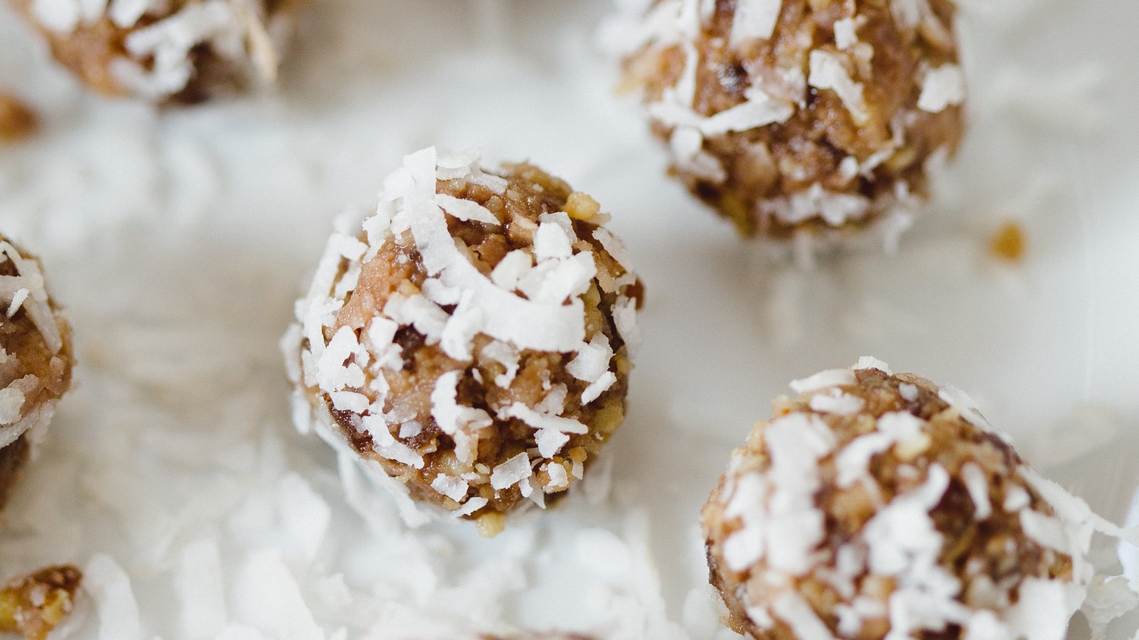 Image of Chocolate Tahini Date Bites