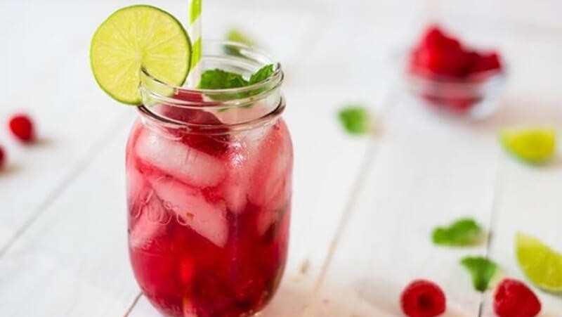 Image of Sparkling Raspberry Lemonade Virgin Mojito