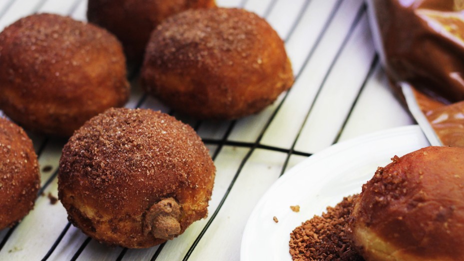 Image of Doughnuts with Chestnut Chocolate Cream