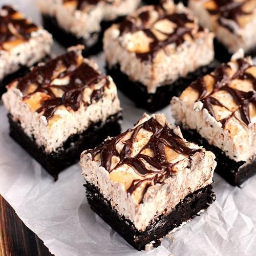 Image of Snickerdoodle Cheesecake Brownie Bars