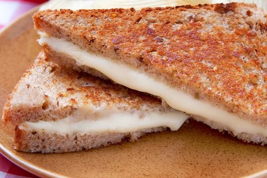 Image of Garlic & Fig Grilled Cheese