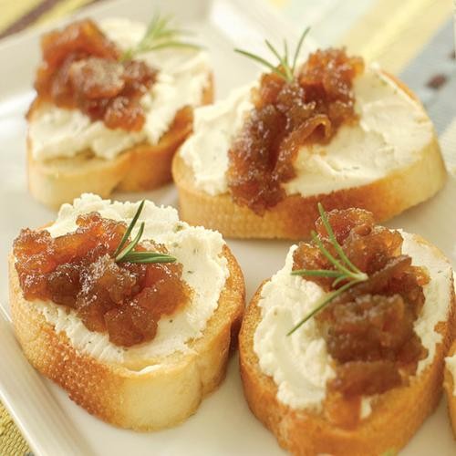 Image of Caramelized Onion & Tenderloin Crostini