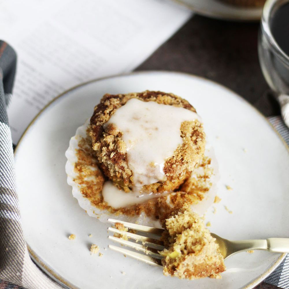 Dreidoppel Apple Cinnamon Crumb Muffins