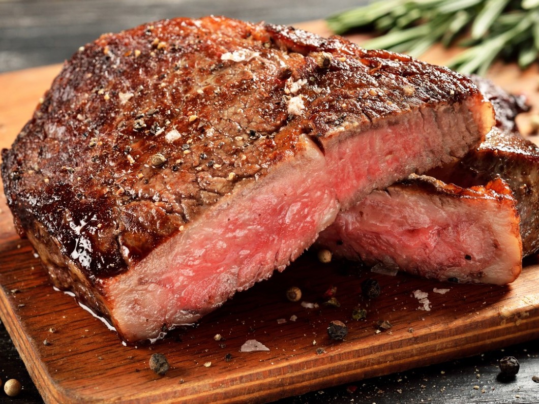 How to Reverse Sear a Steak 2 Ways
