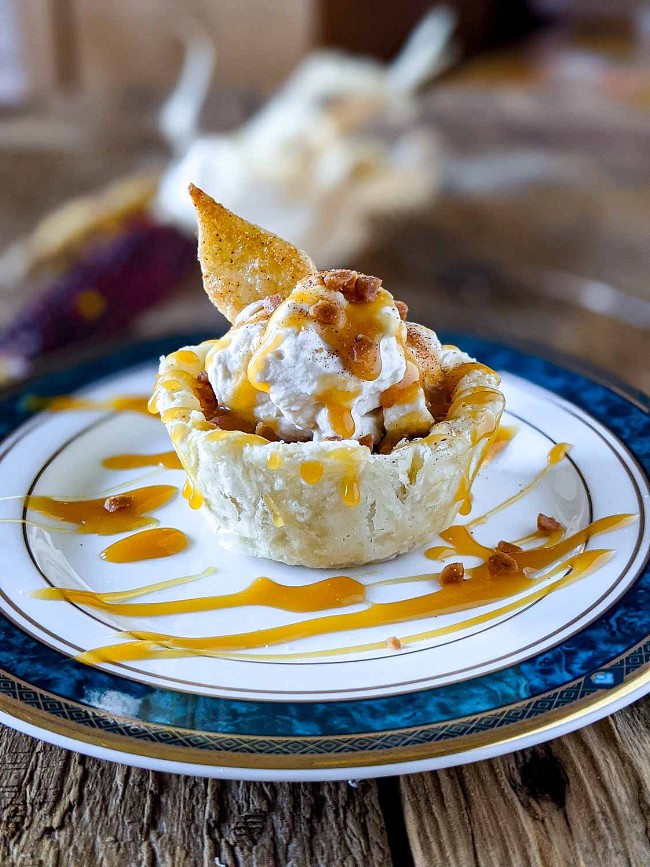 Image of Mini Pumpkin Tarts with Caramel Drizzle