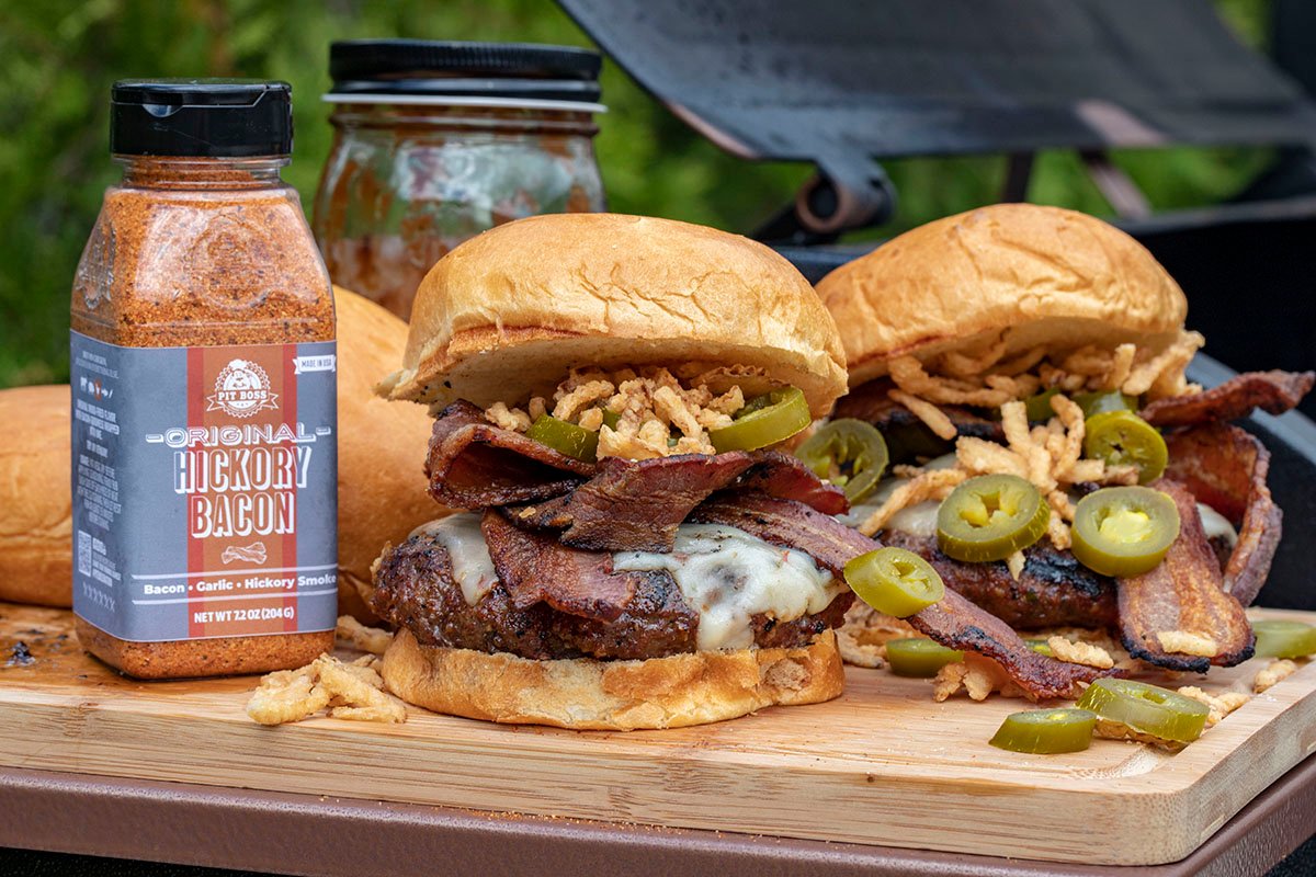 Jalapeno Bacon Burgers with Bacon and Pepper Jack Cheese