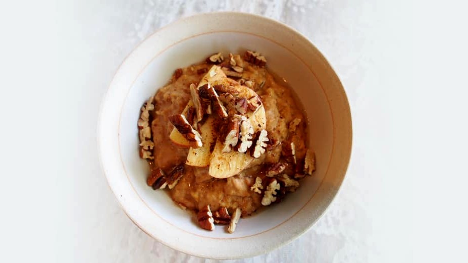 Image of Spiced Porridge with Apple, Maple & Walnuts