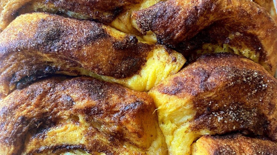 Image of Pumpkin Pull Apart Bread