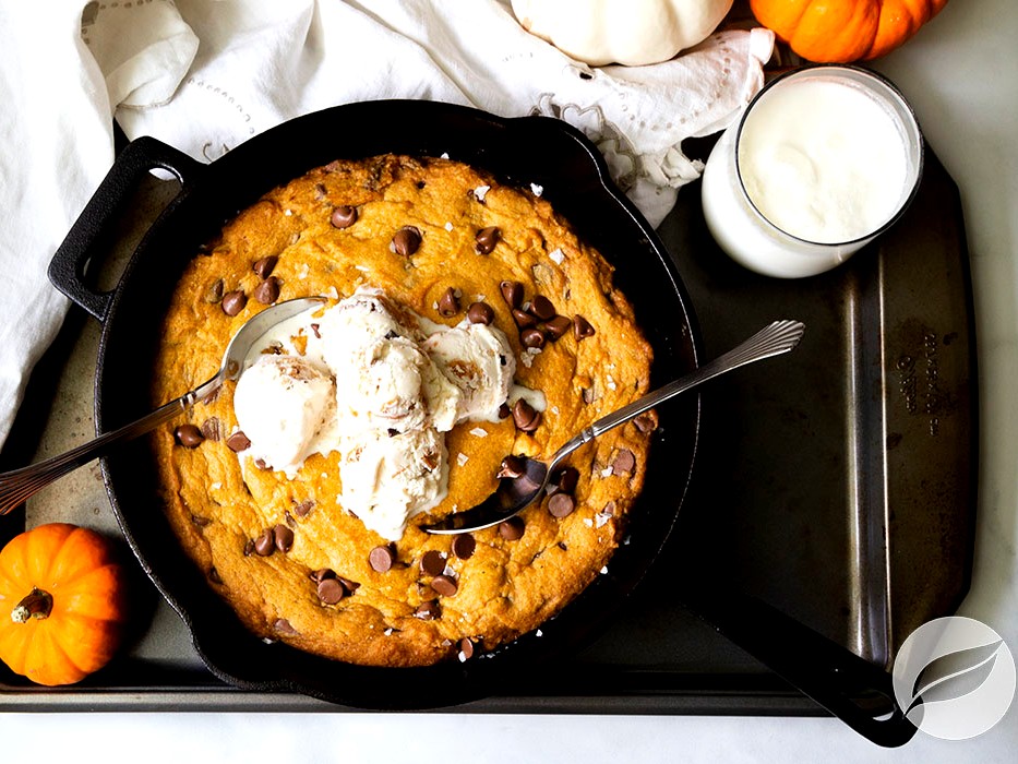 Pumpkin Skillet Cookie