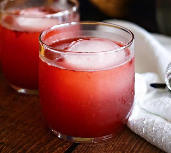 Image of Soothing Blackberry Vanilla Mocktail