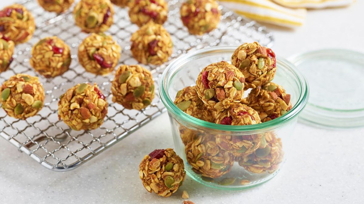 Image of Pumpkin Cranberry Almond Bites