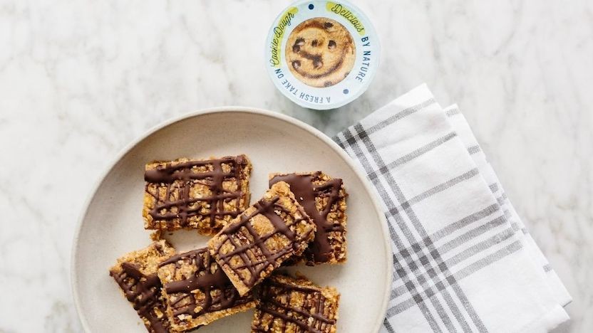 Image of No-Bake Cookie Dough Oat Bars