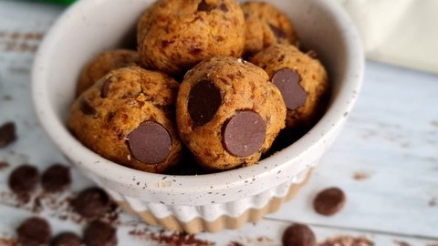 Image of Choc Chip Cookie Dough Protein Balls