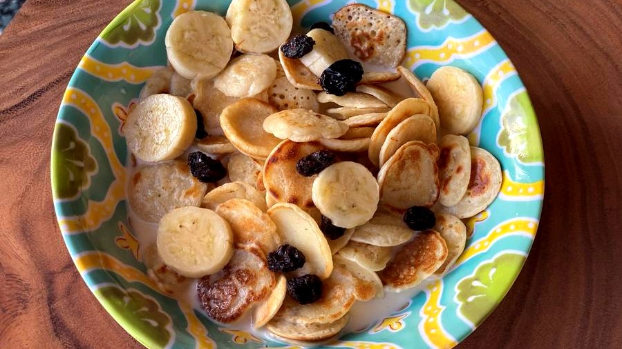 Image of Cereal Pancakes (Vegan)