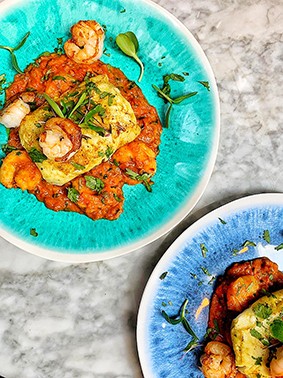 Image of Garam masala de camarones y tomates