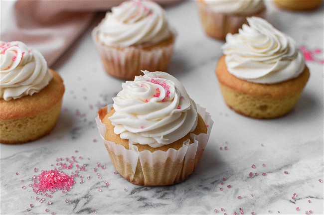 Image of Vanilla Cupcakes