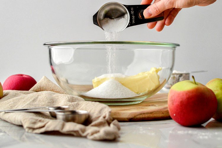 Image of Next make your cinnamon streusel crumble. Add all the cinnamon...