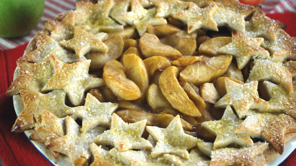 Image of Apple Pie with Stars Crust