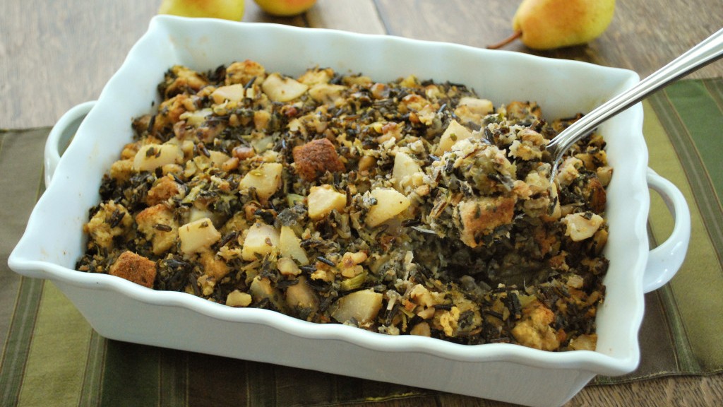 Image of Bread and Wild Rice Stuffing with Pears and Walnuts