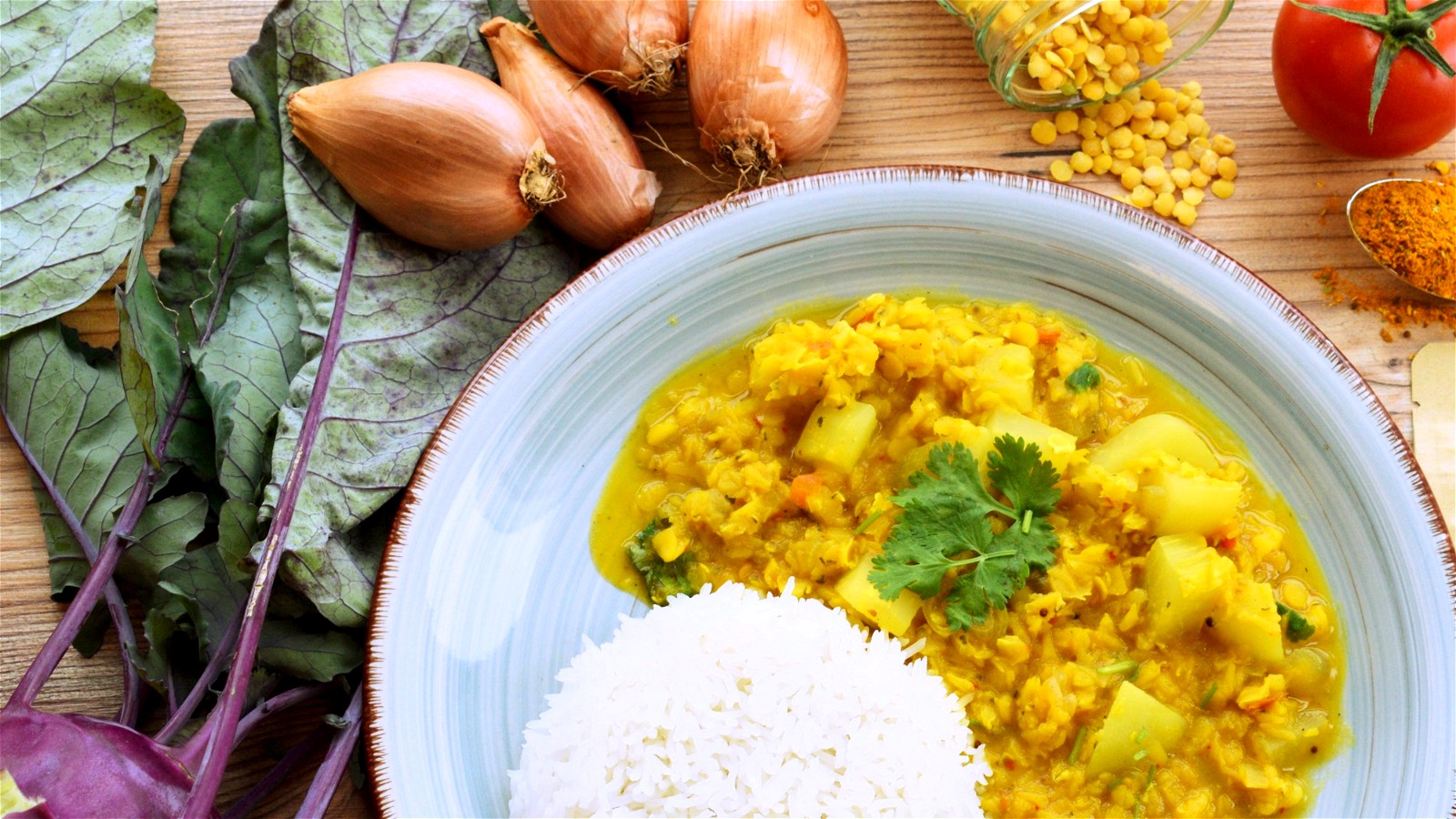 Image of ANBU Sambar Style Gelbe Linsen Kohlrabi Curry 