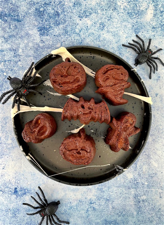 Image of Vegan Chocolate Orange Cake+