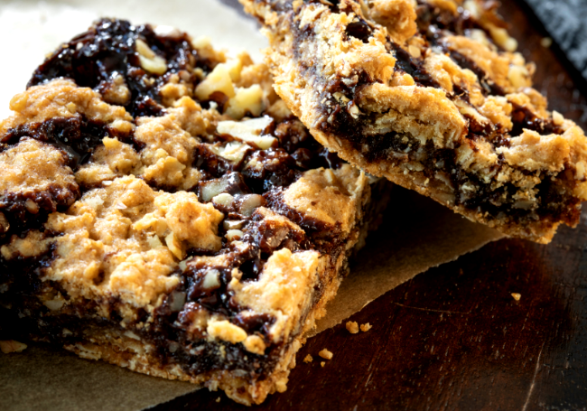 Image of Sunday Night<sup>®</sup> Chocolate-Filled Oatmeal Bars