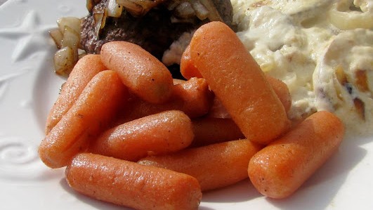 Image of Carrots With Nutmeg & Cardamom
