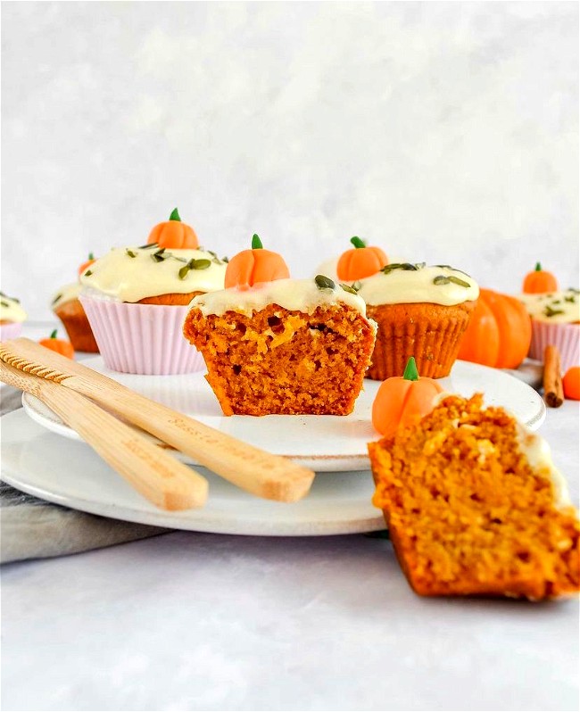 Image of Pumpkin cupcakes
