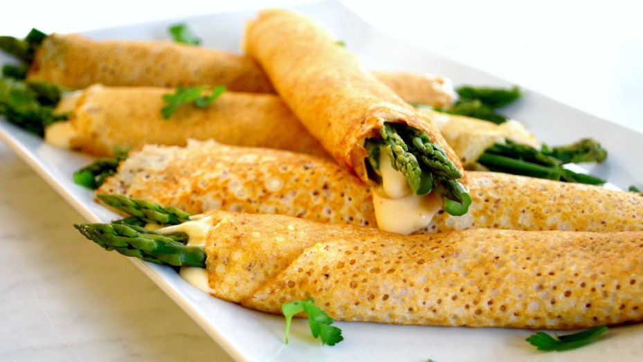 Image of Crepes with Asparagus and Swiss Cheese