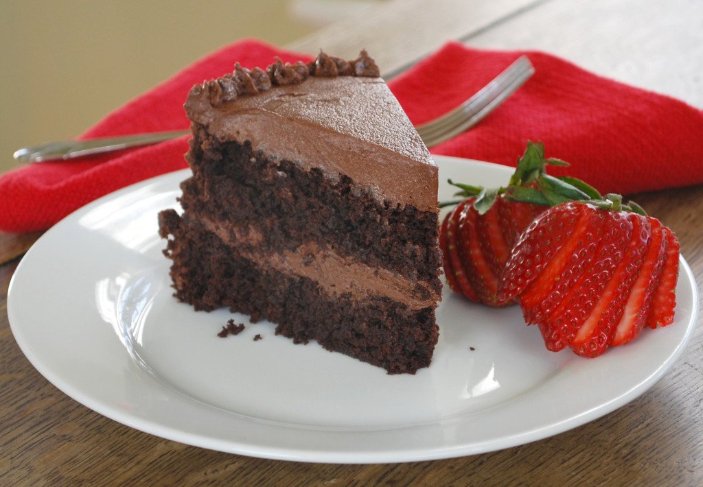 Moist & Rich Vegan Chocolate Cake Recipe- Keeps moist for 4 days!! | The  Banana Diaries