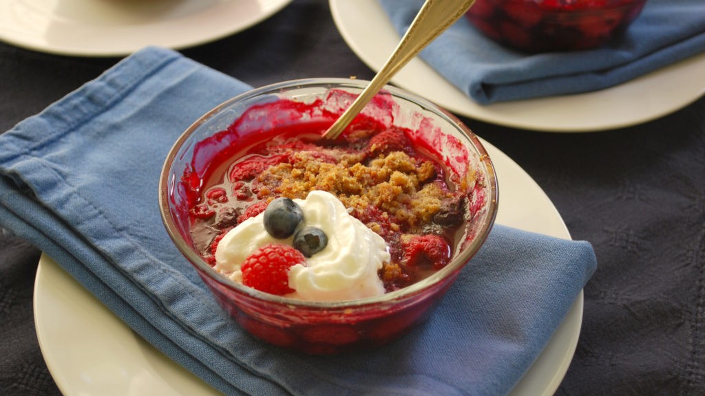 Image of Fruit Betty with Crumb Topping