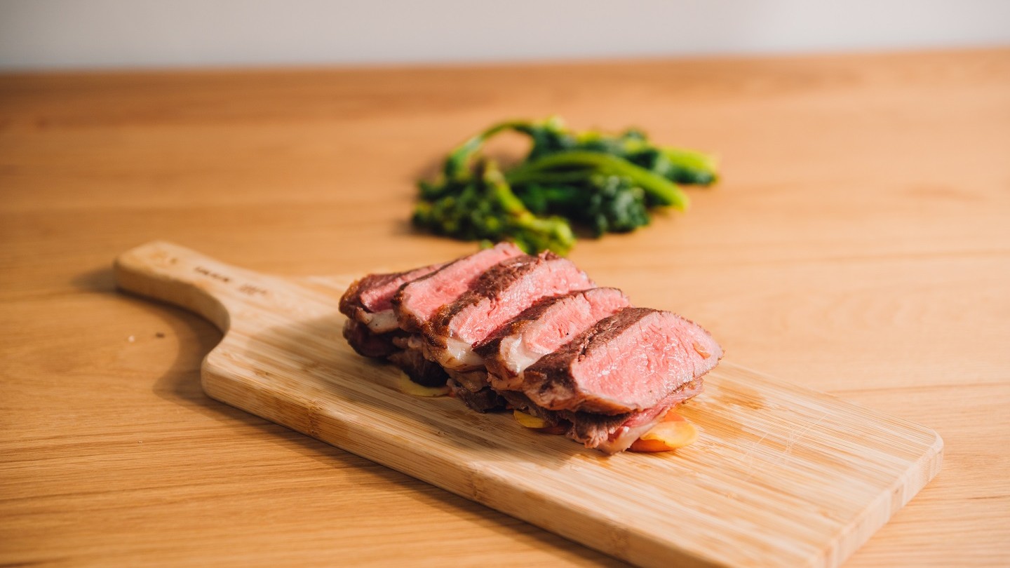 Slow Cooker Sous Vide Garlic Steak Recipe