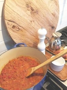 Image of Spaghetti with Cheesy Tomato Cream Sauce
